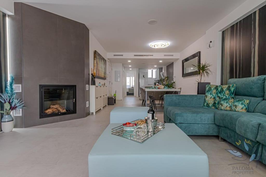 בנאלמדנה Puerto Marina Luxury 2Bdr Apartment With Sea View מראה חיצוני תמונה