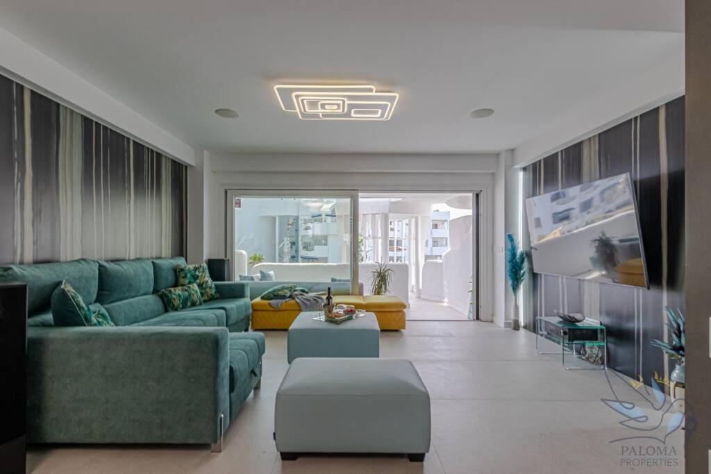 בנאלמדנה Puerto Marina Luxury 2Bdr Apartment With Sea View מראה חיצוני תמונה