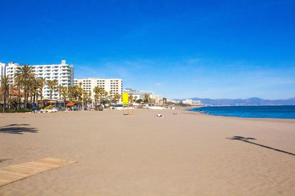 בנאלמדנה Puerto Marina Luxury 2Bdr Apartment With Sea View מראה חיצוני תמונה