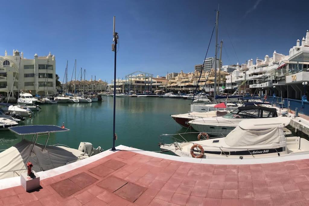 בנאלמדנה Puerto Marina Luxury 2Bdr Apartment With Sea View מראה חיצוני תמונה