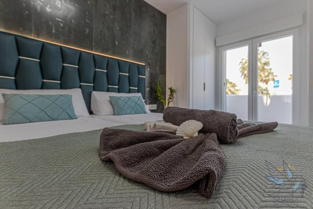 בנאלמדנה Puerto Marina Luxury 2Bdr Apartment With Sea View מראה חיצוני תמונה