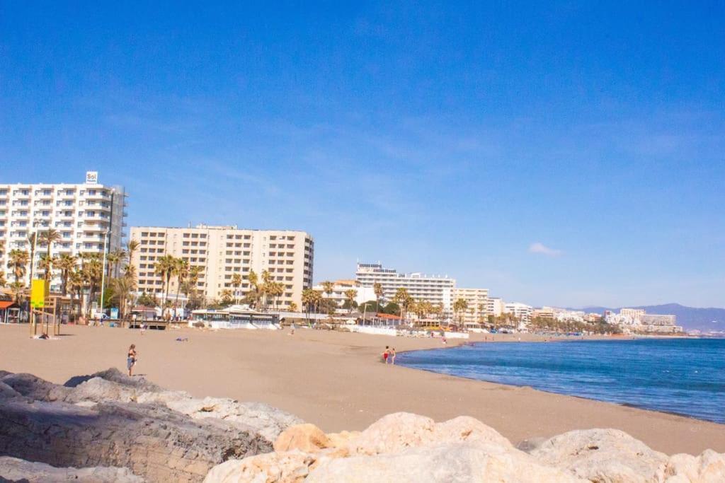 בנאלמדנה Puerto Marina Luxury 2Bdr Apartment With Sea View מראה חיצוני תמונה