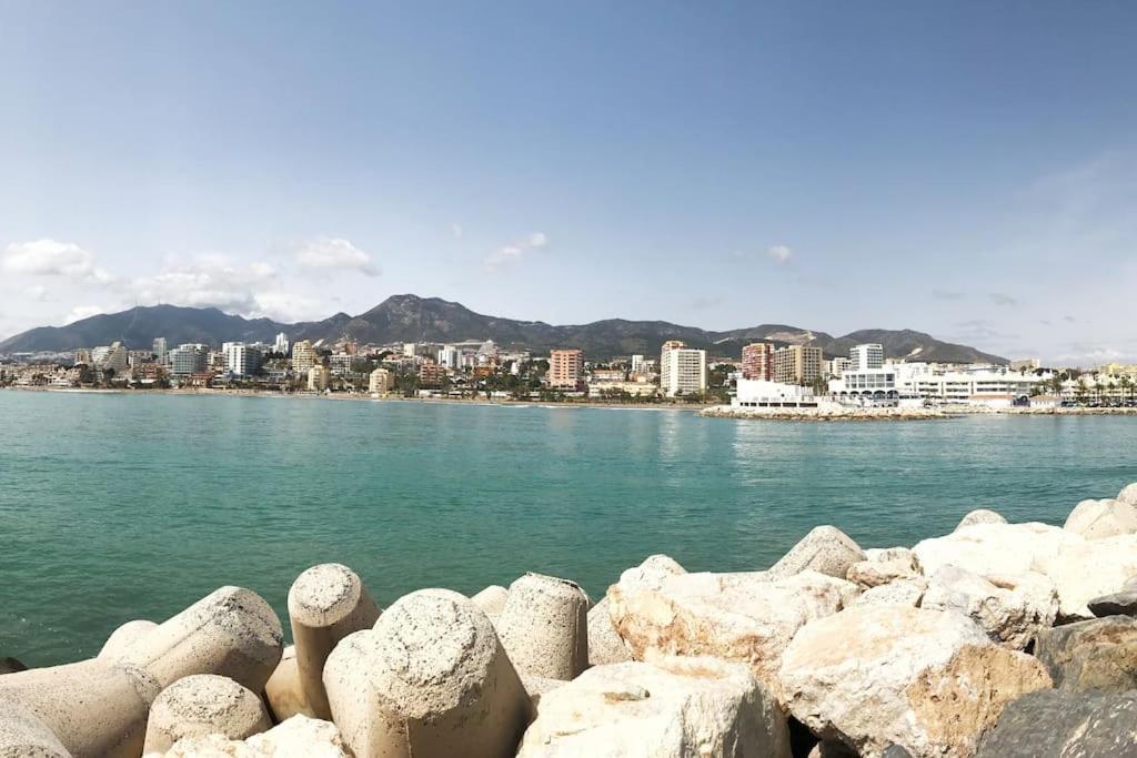 בנאלמדנה Puerto Marina Luxury 2Bdr Apartment With Sea View מראה חיצוני תמונה